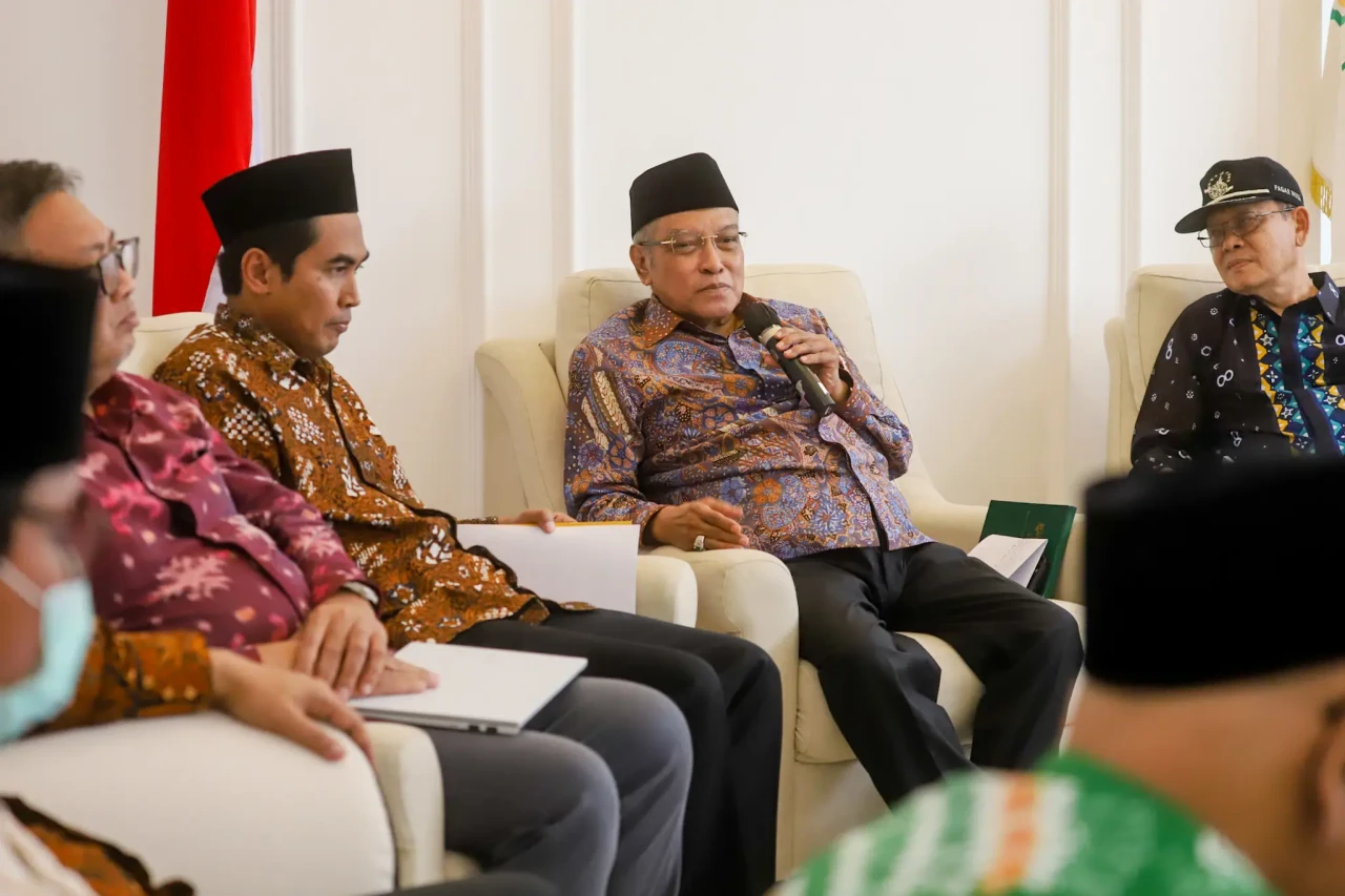 Diskusi Startegis Model...