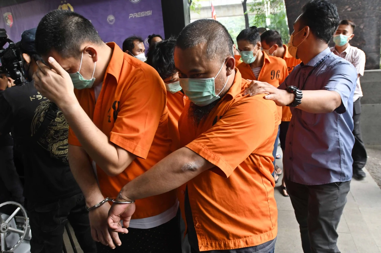 Polisi Tangkap Pengedar...