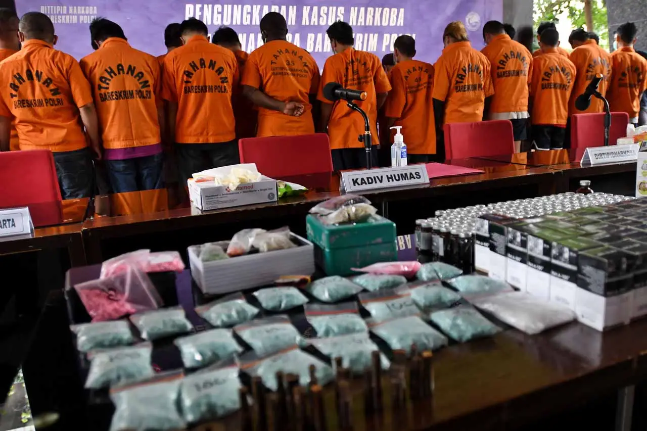 Polisi Tangkap Pengedar...