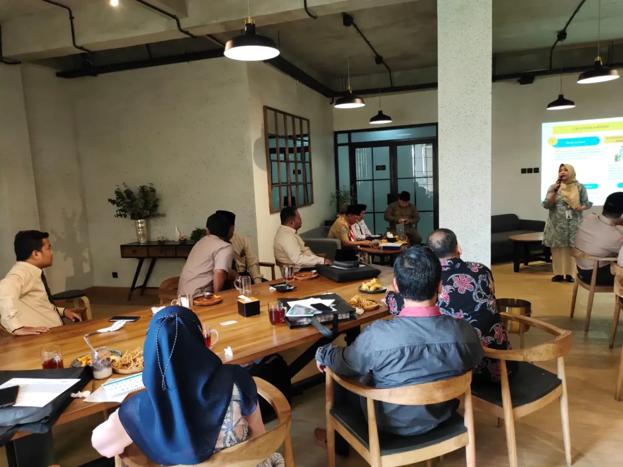 Bantu Segmen Pendidikan...