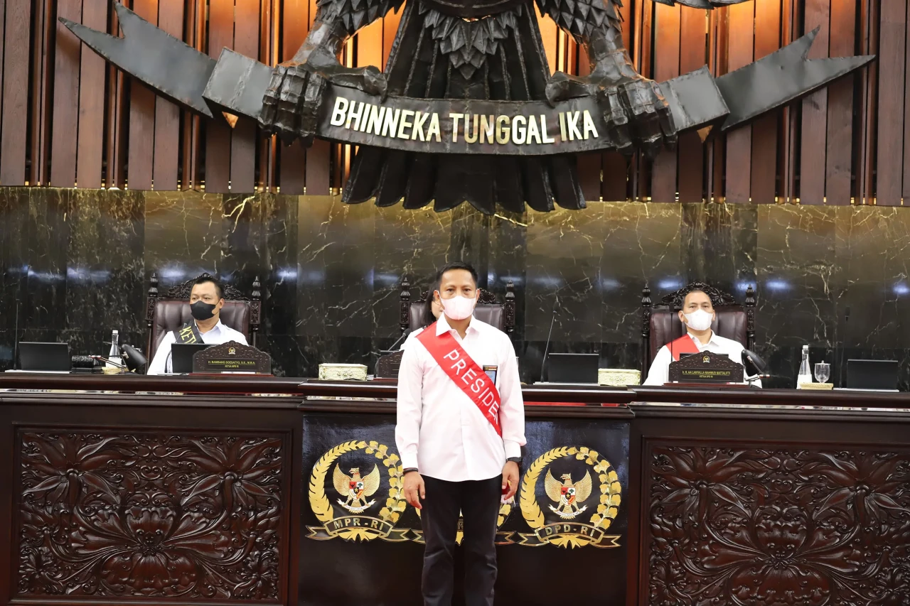 Gladi Pidato Presiden...