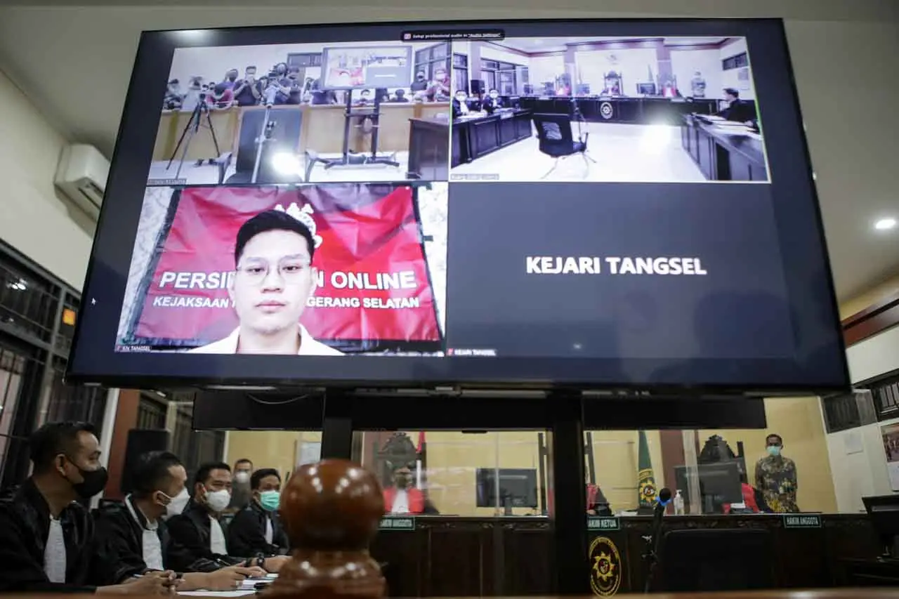 Terdakwa Kasus Penipuan...