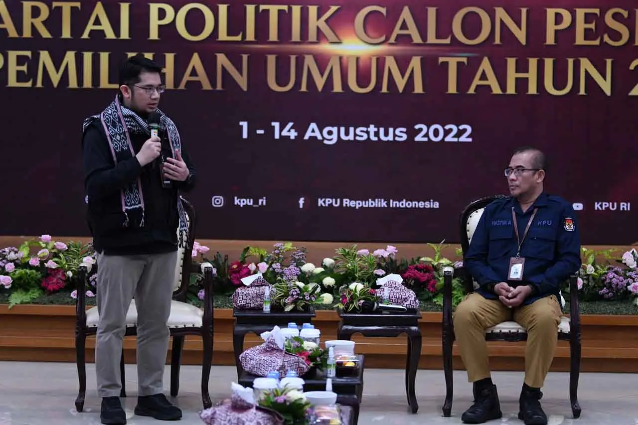 Partai Ummat Daftar...