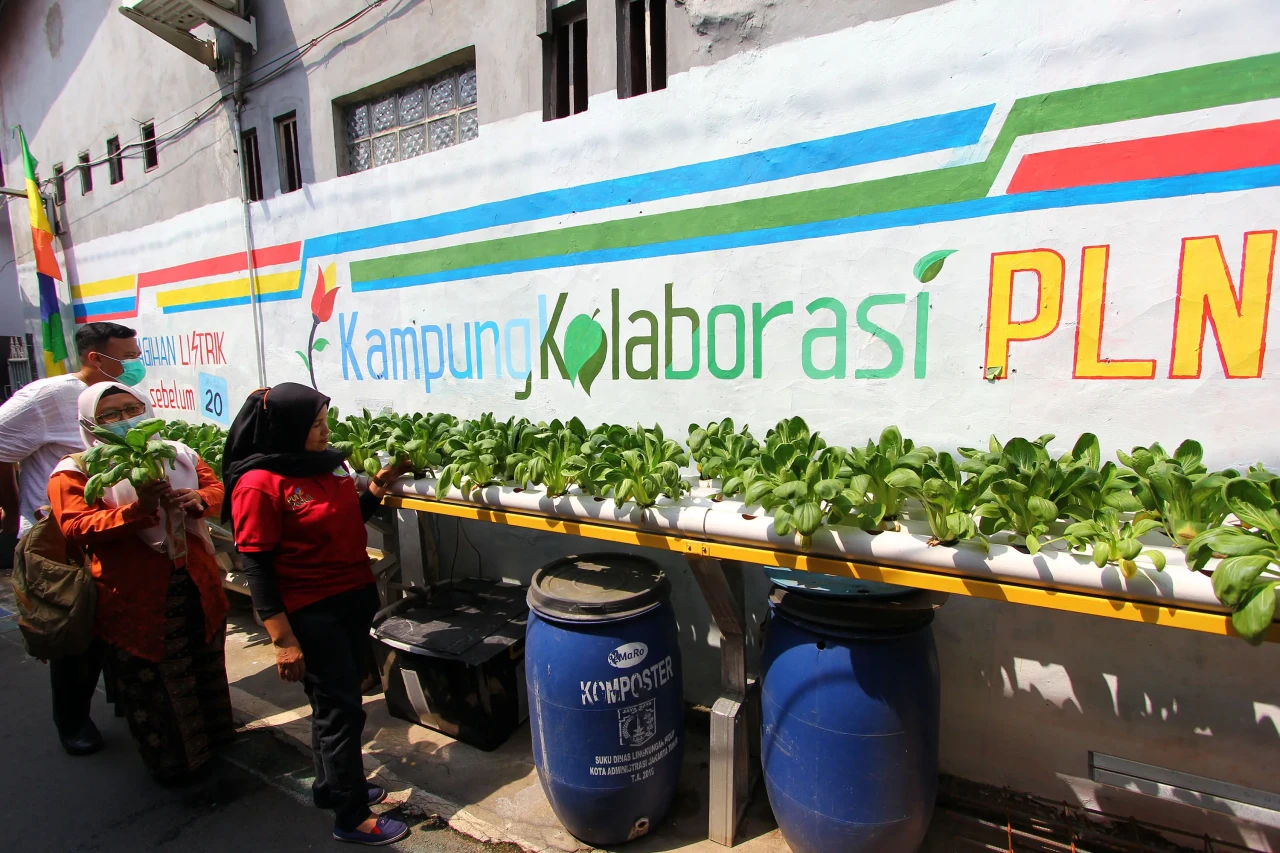 Peringati Hari Pramuka...