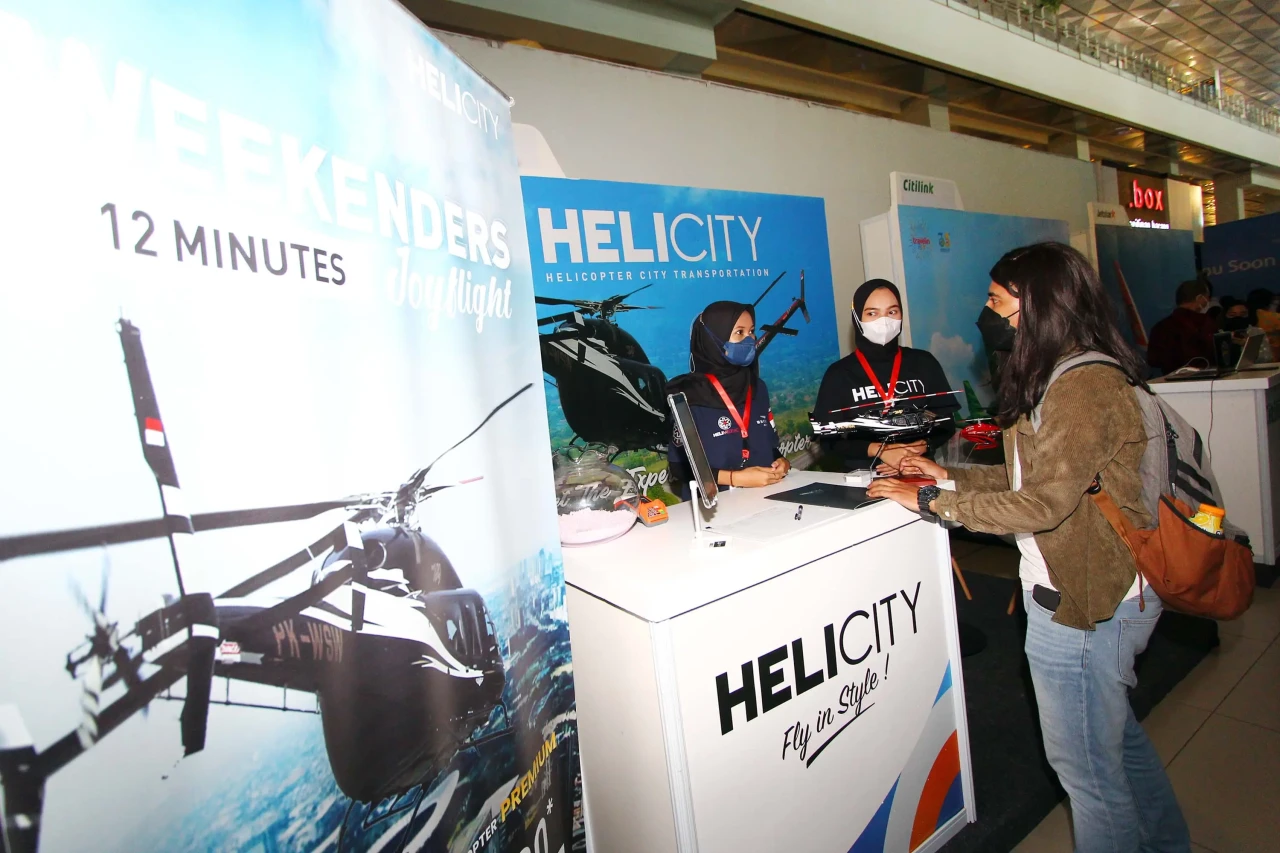 Travel Fair di Bandara...