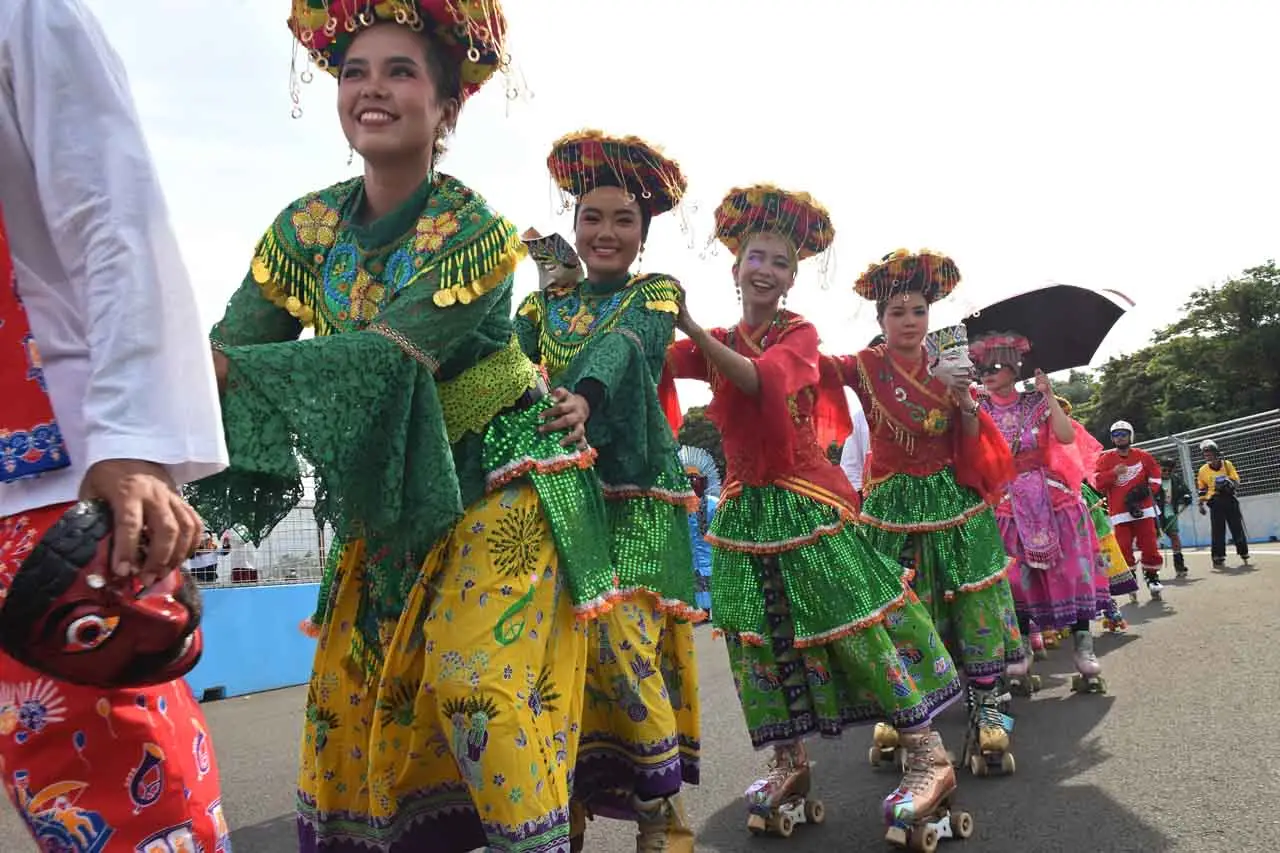 Parade Jakarnaval 2022...