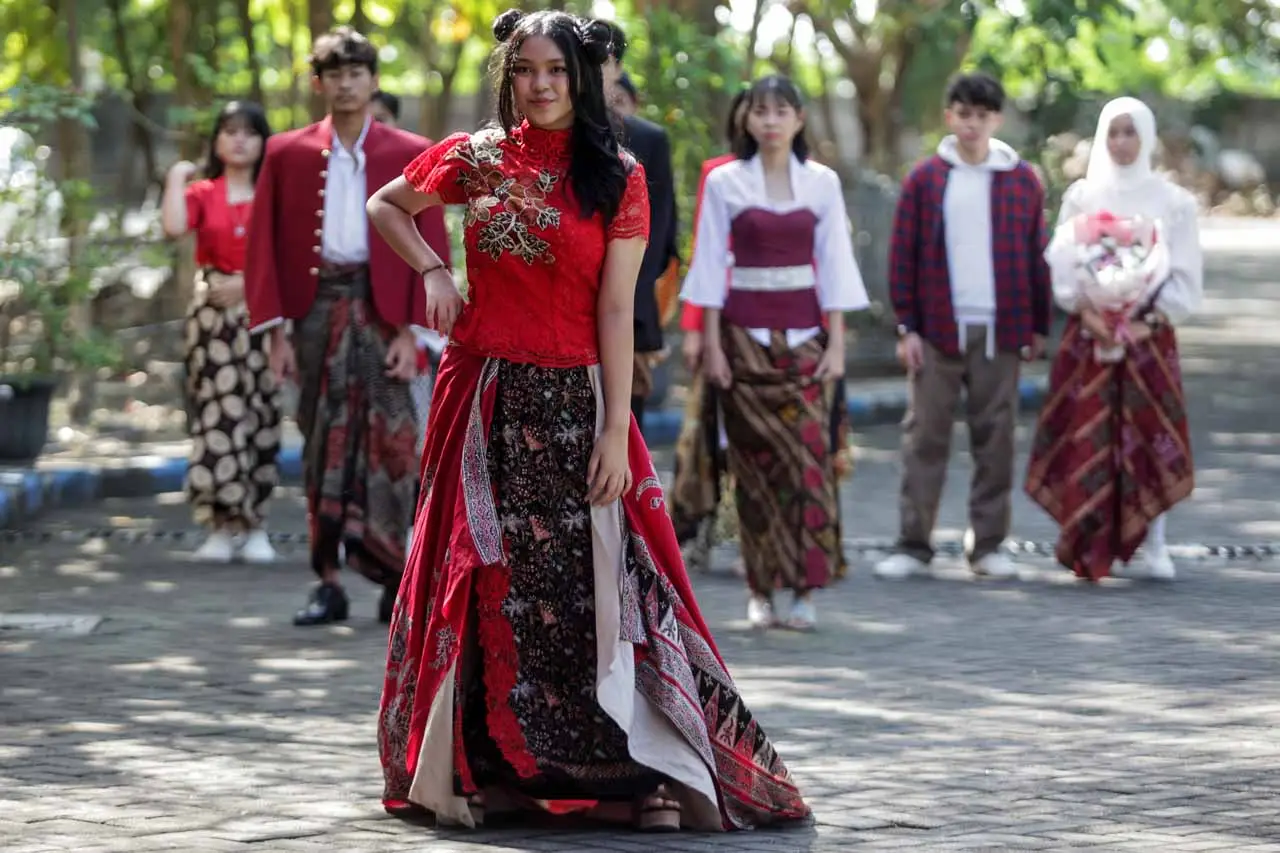 Lomba Peragaan Busana...
