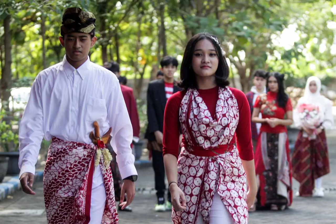 Lomba Peragaan Busana...