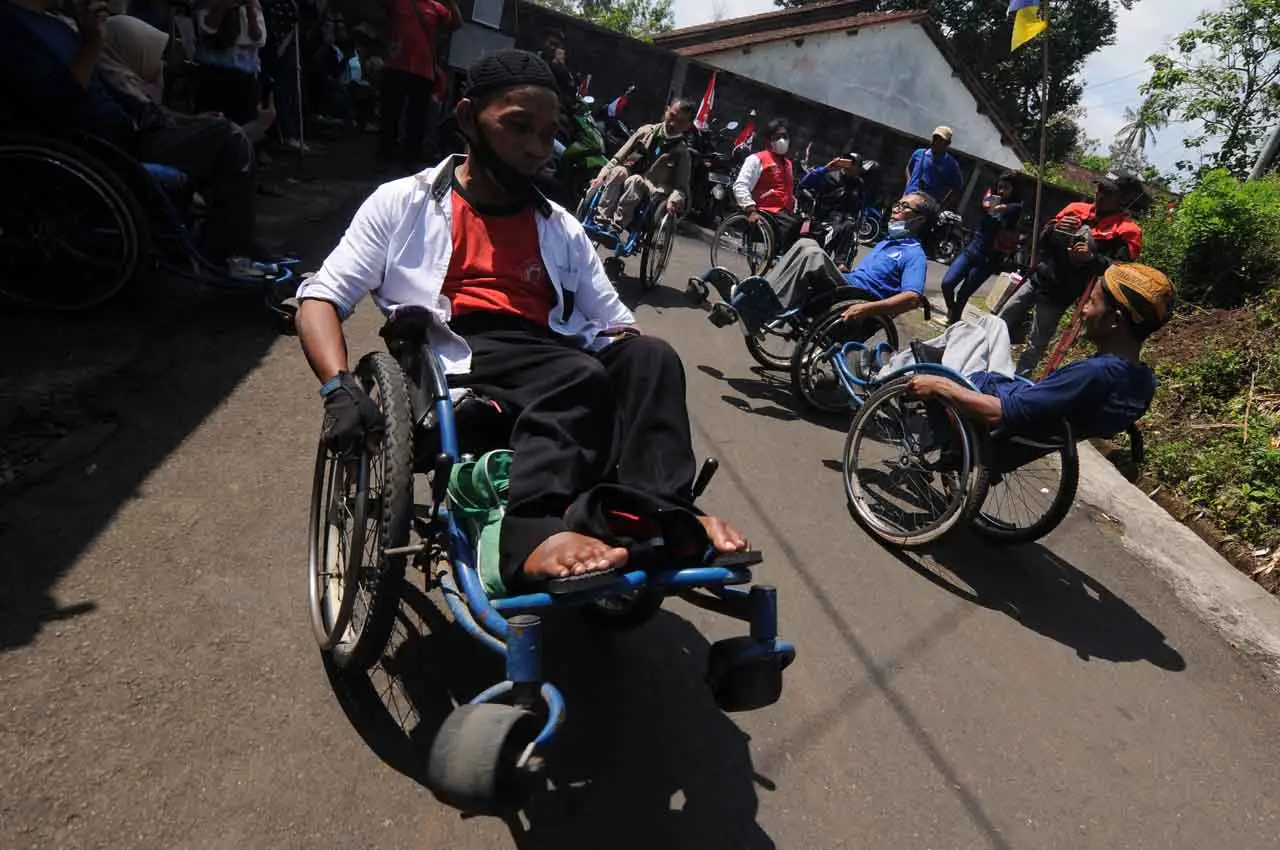 Warga Difabel Menyambut...