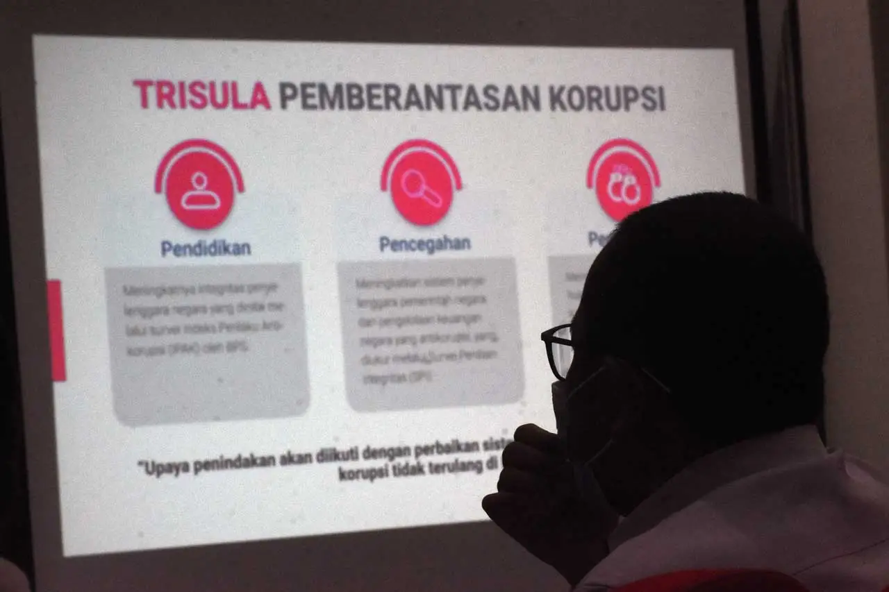 Puji Firli dkk Tangkap...