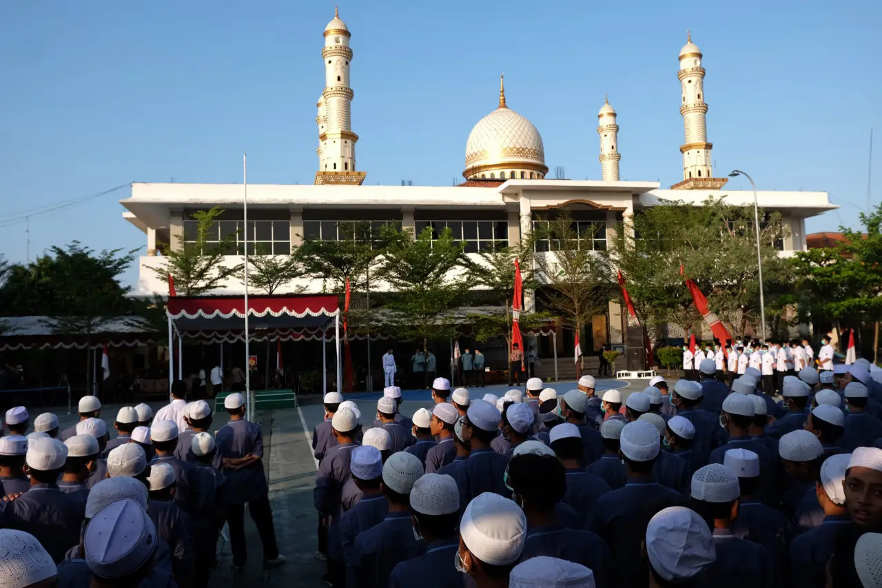 Upacara HUT RI di Pondok...