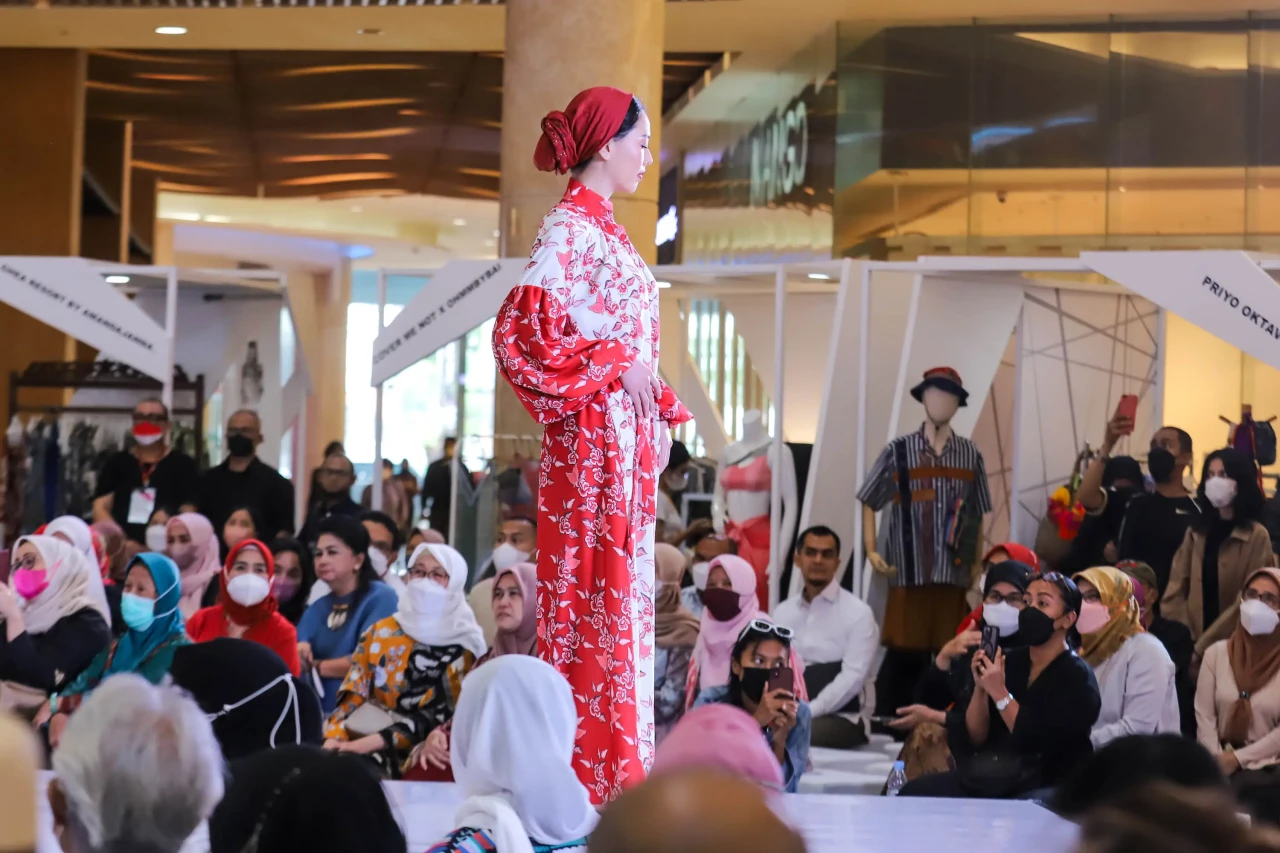 Indonesia Beauty Fashion...
