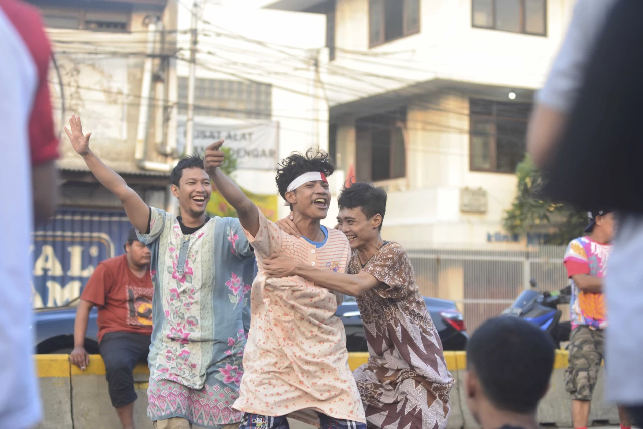 Sepak Bola Daster Ala...