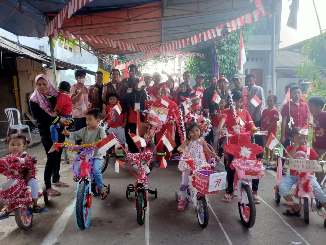 Kemeriahan HUT RI ke-77...
