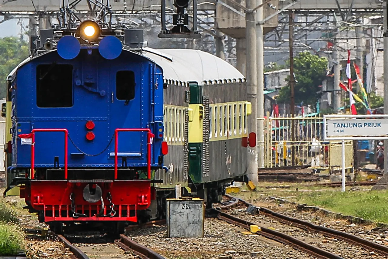 Kereta Bersejarah Djoko...