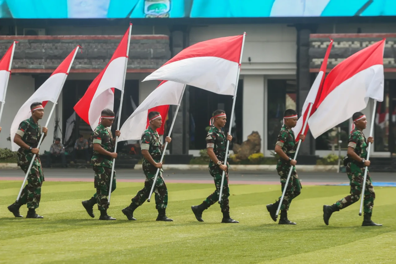 KSAD Dudung Luncurkan...