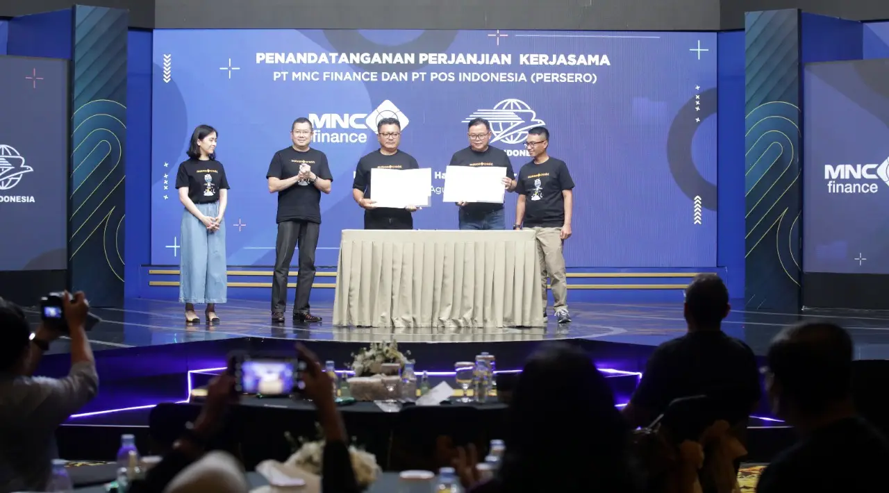 Kerjasama PT MNC Finance...