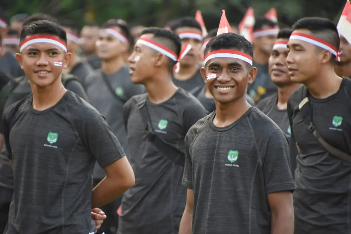 Keeriahan Panggung Prajurit...
