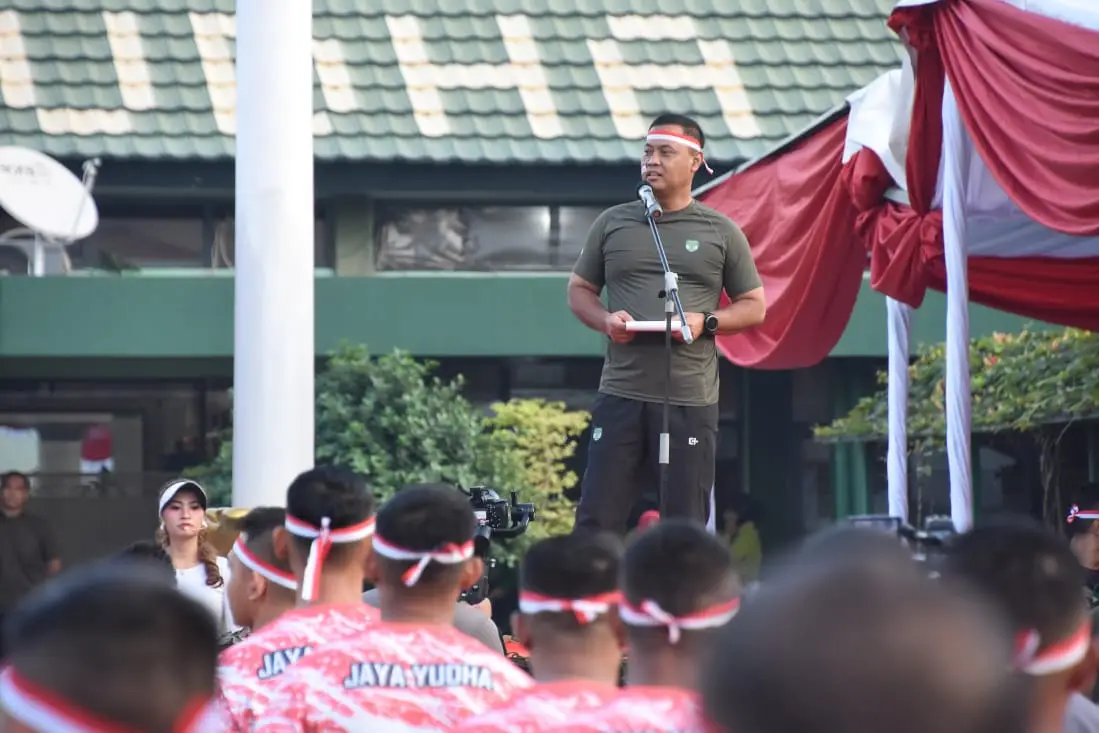 Keeriahan Panggung Prajurit...