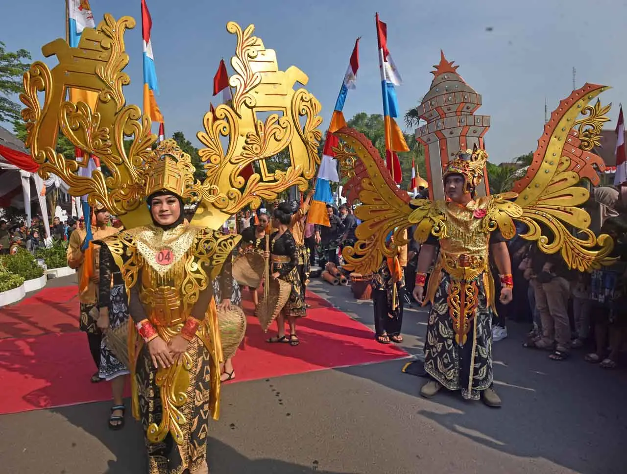 Fashion Jalanan Meriahkan...