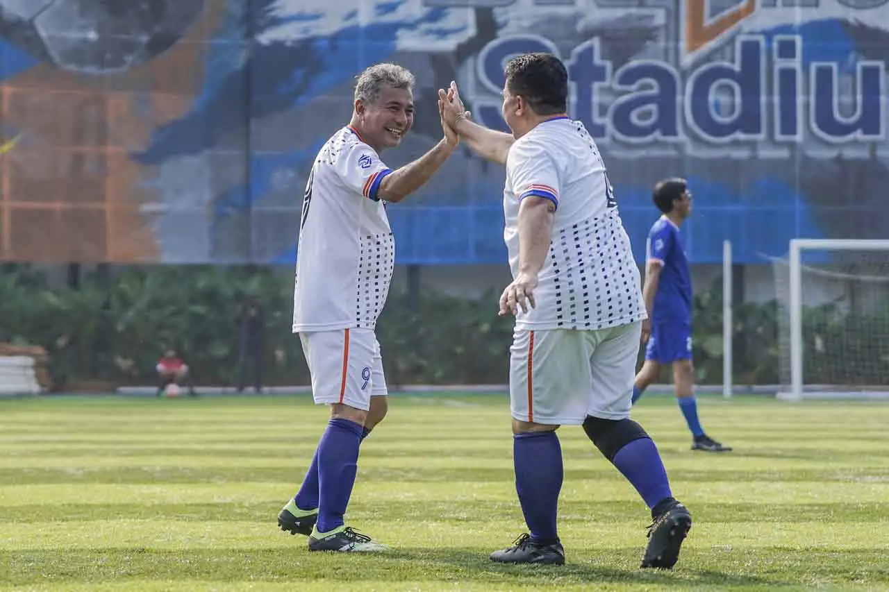 Borong 6 Gol, Begini...