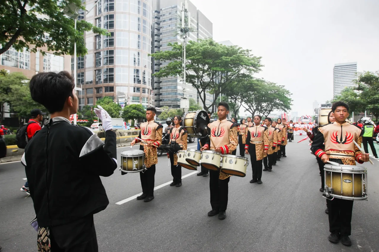 Parade Rakyat Merah...