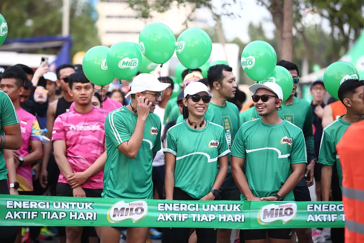 Puluhan Komunitas Lari...