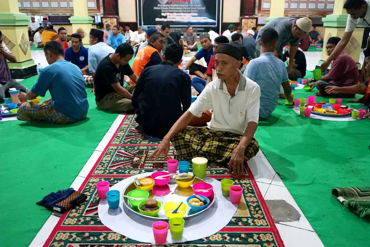 Foto Cerita : Masuk...
