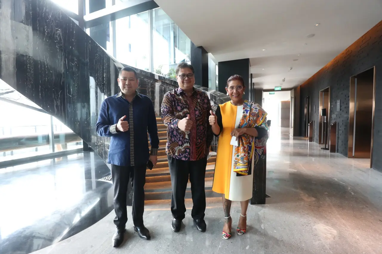 Hary Tanoesoedibjo Bertemu...