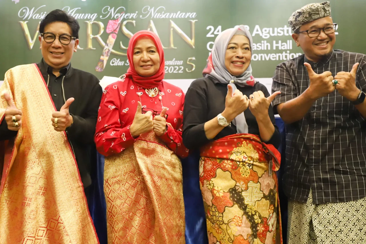 Pameran Batik Sekar...