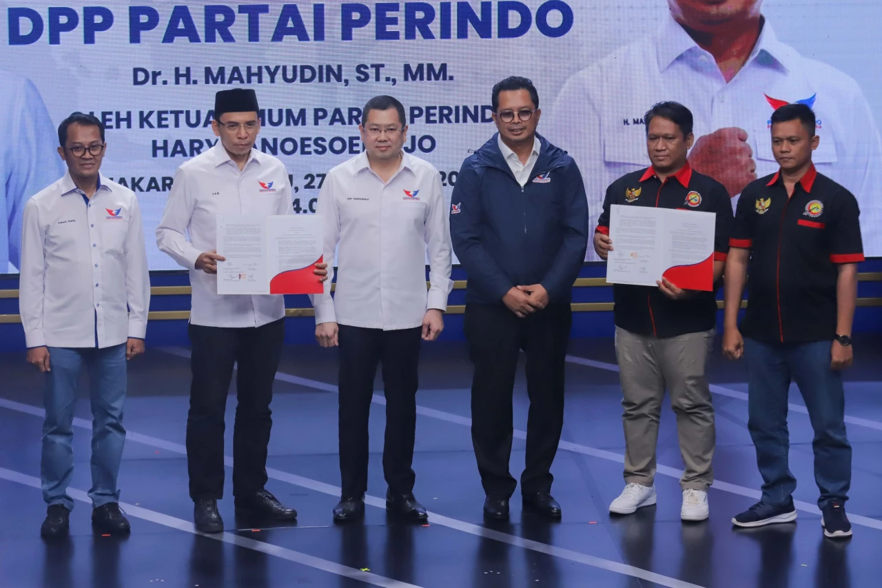 Hary Tanoe Lantik Mahyudin...
