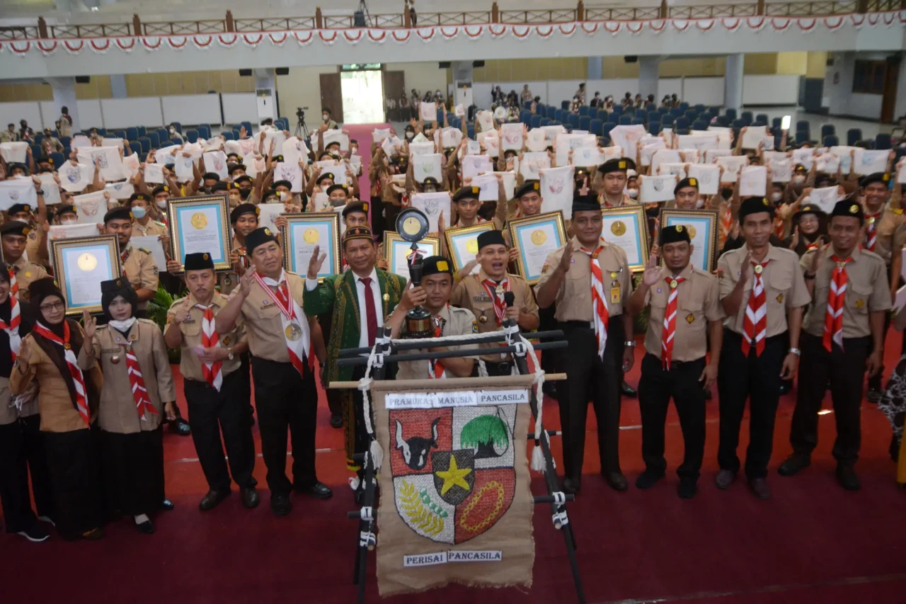 Ribuan Mahasiswa Baru...