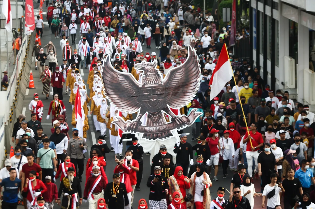 Kirab Bendera Merah...