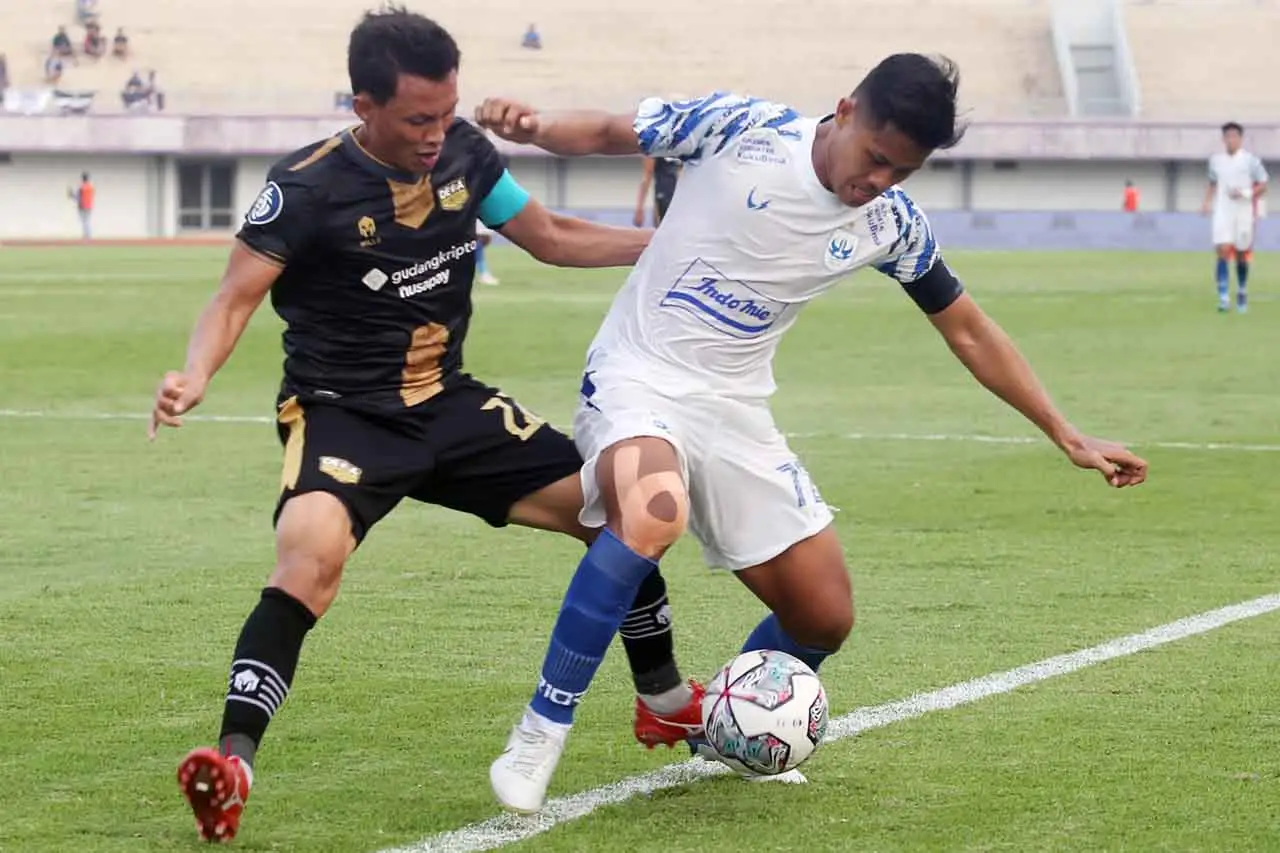 Dewa United Bungkam...