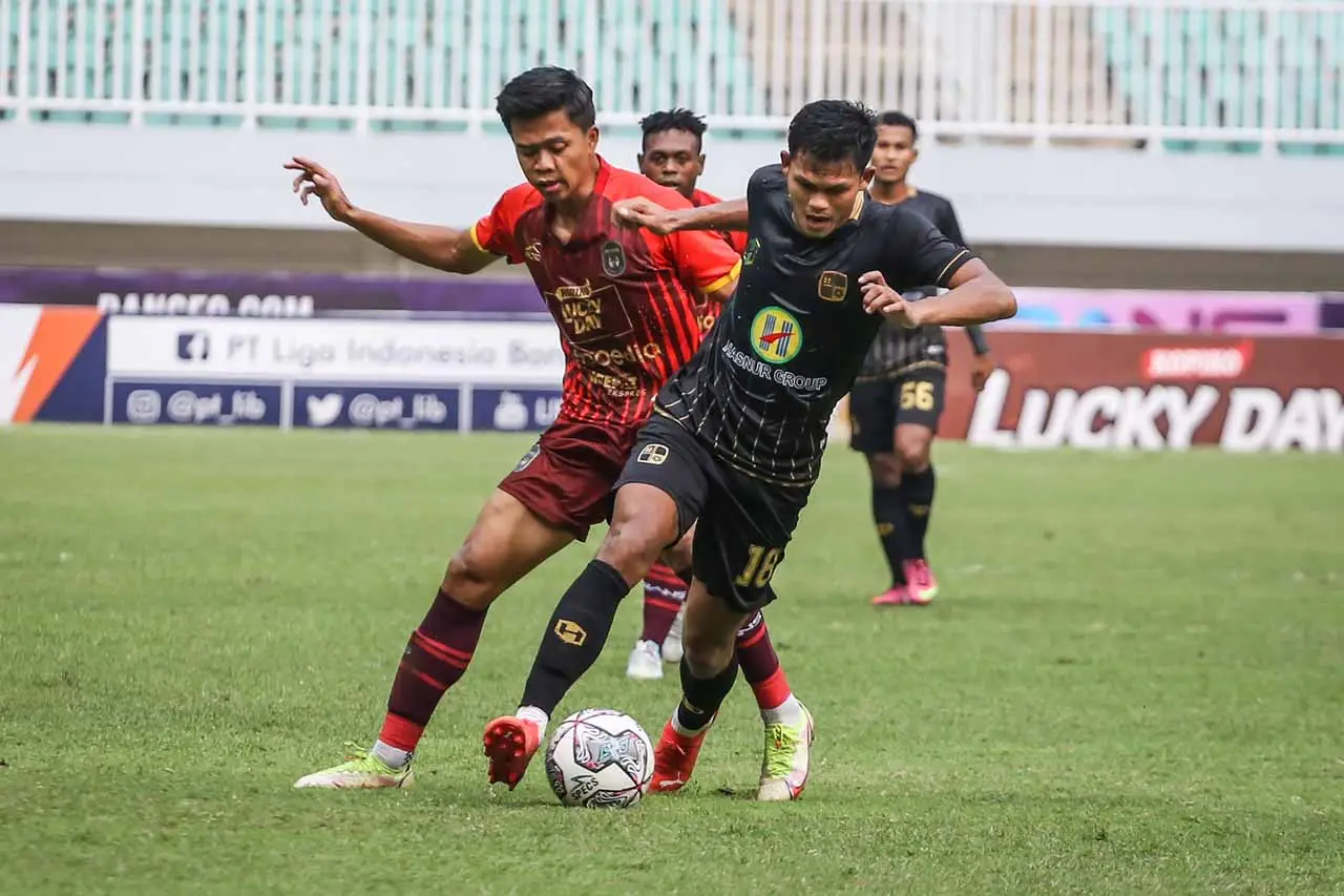 Rans Nusantara FC Sikat...