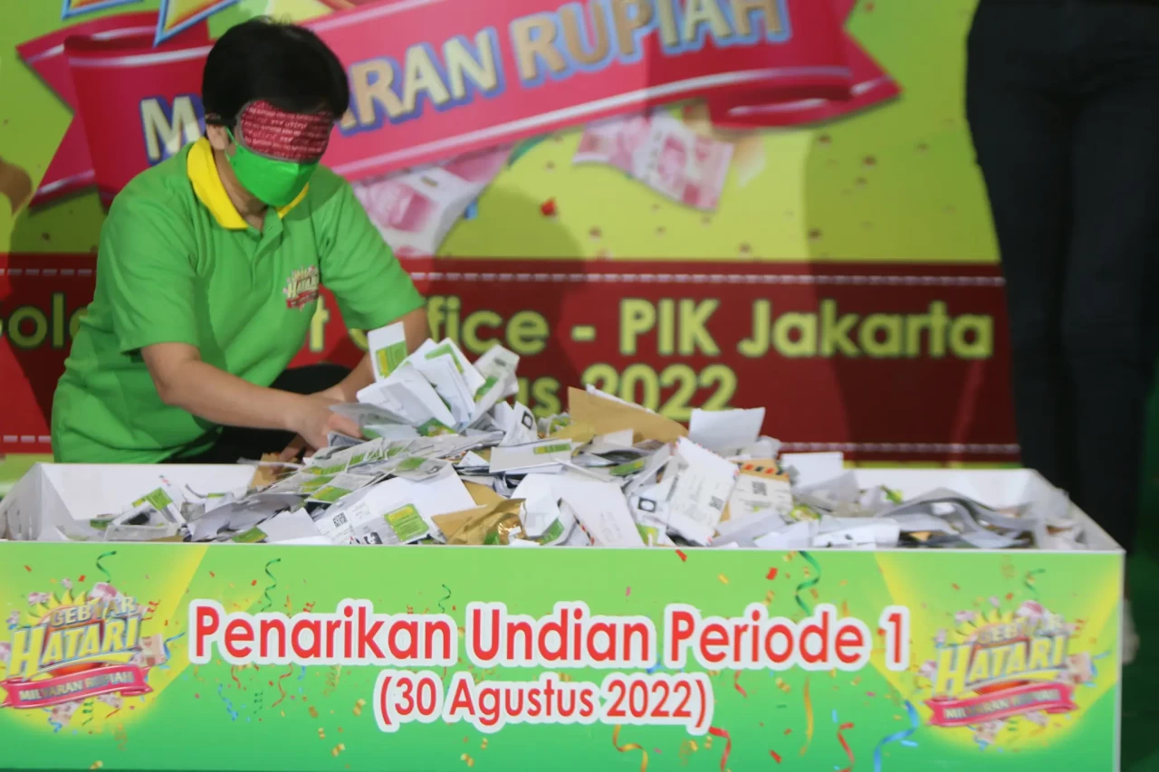 Gebyar Hatari Miliaran...