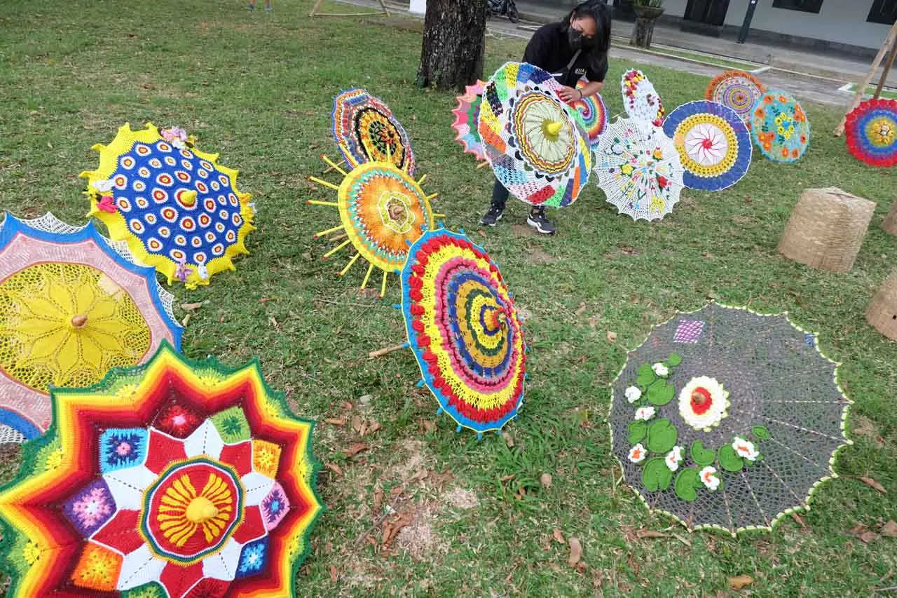Persiapan Festival Payung...