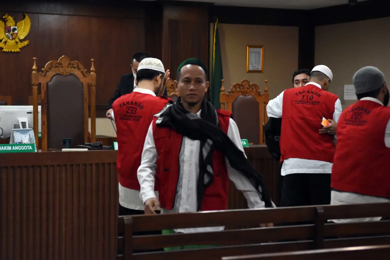 6 Pelaku Kasus Pemukulan...