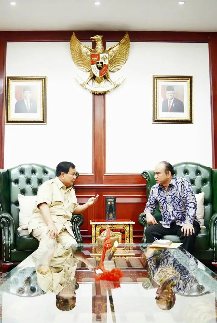 Bahas Tantangan Nasional,...