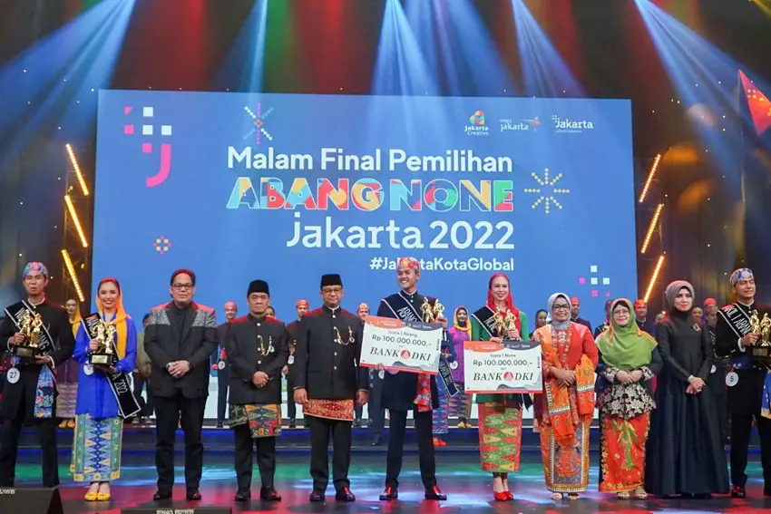 Bank DKI Berikan Hadiah...
