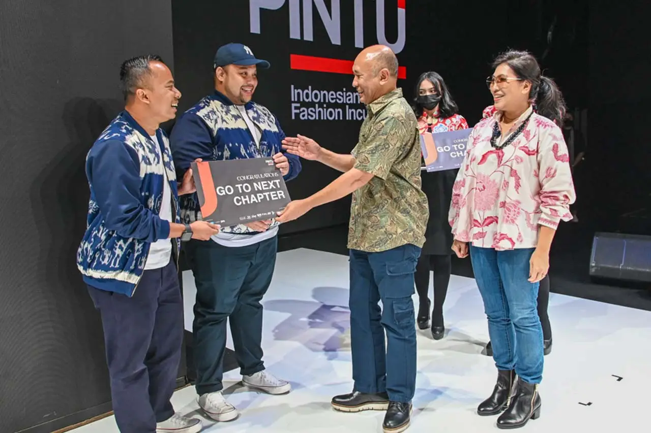Tujuh Brand Fesyen Godokan...
