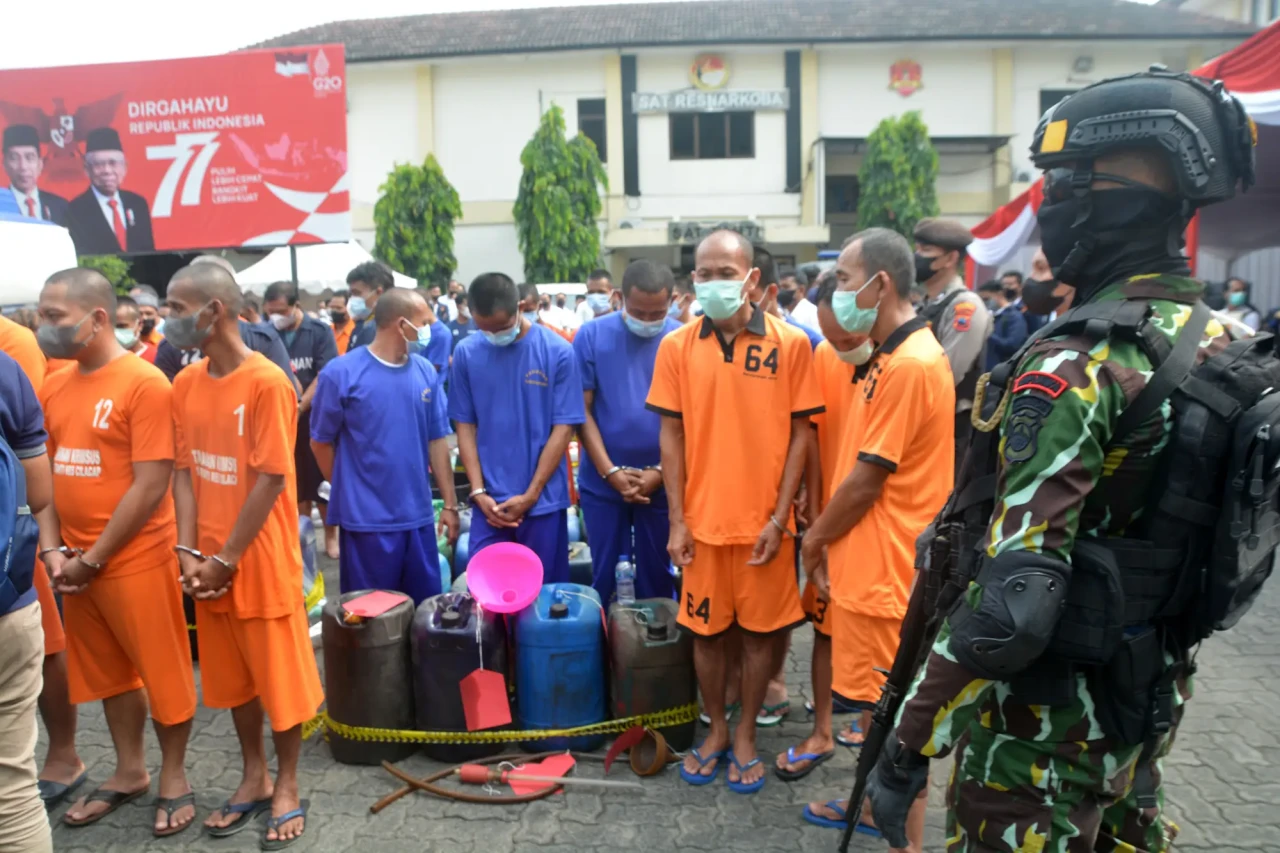 Polda Jateng Ringkus...