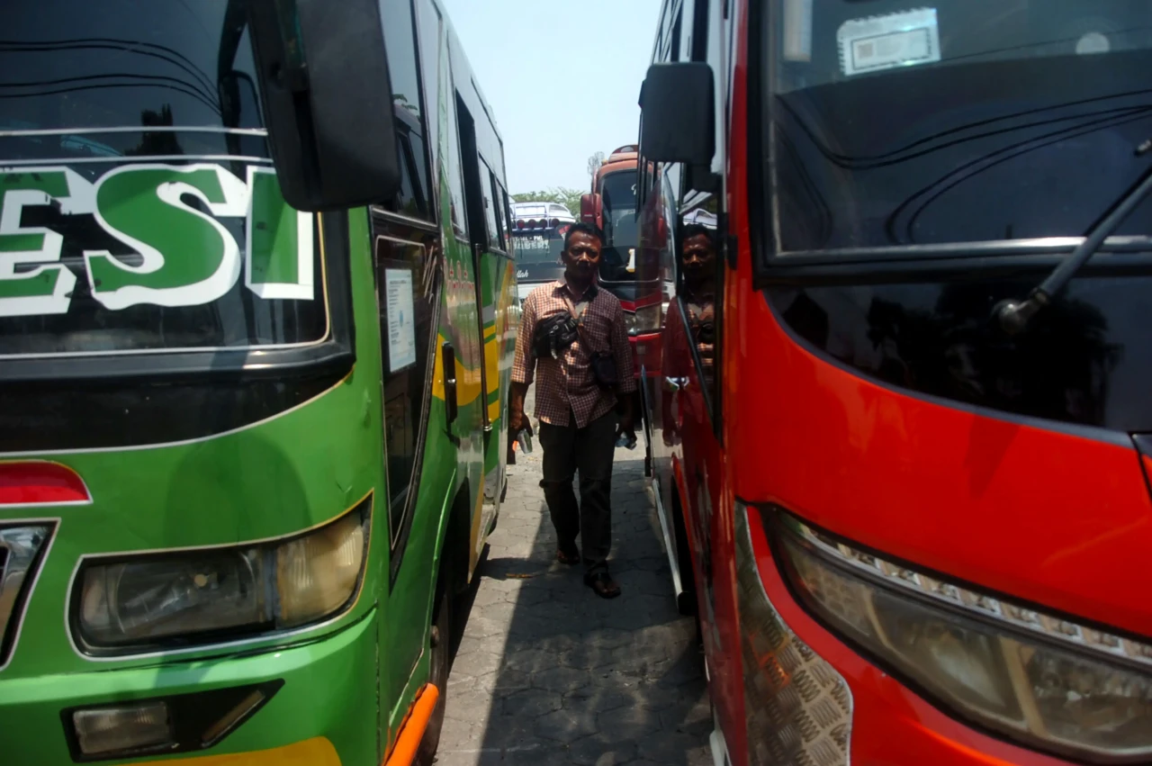 Aksi Mogok Angkutan...