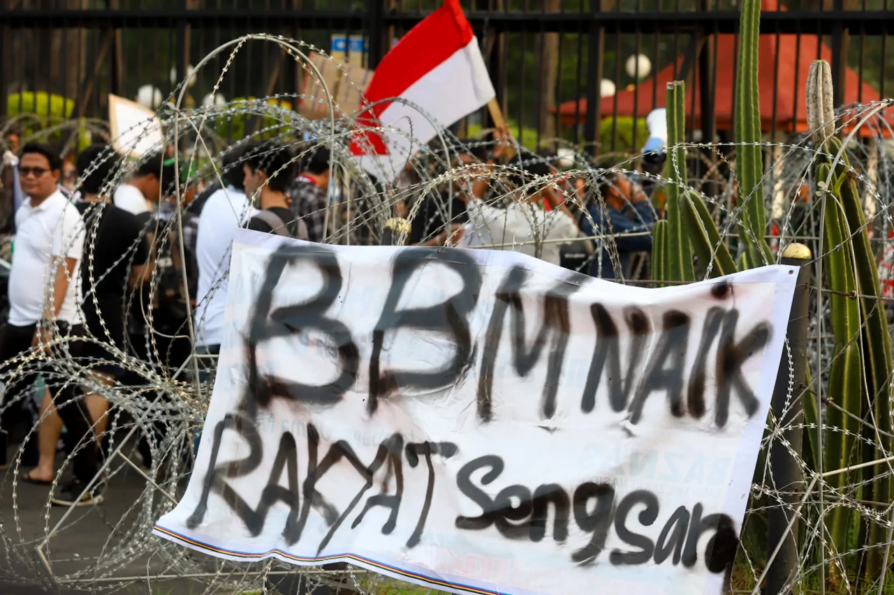 Aksi HMI Jakarta Barat...