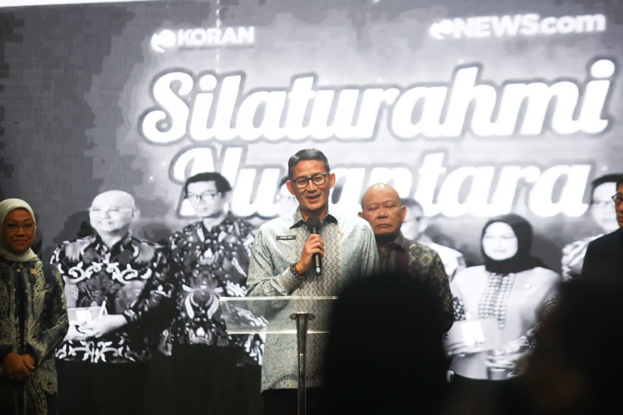 14 Kepala Daerah Raih...