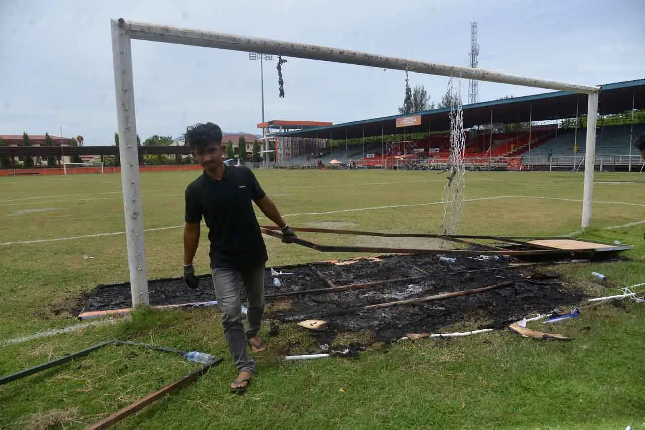 Kerusakan Stadion H...