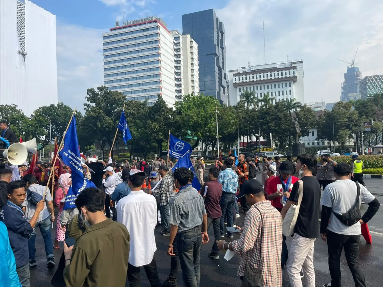GMKI Tolak Kebijakan...