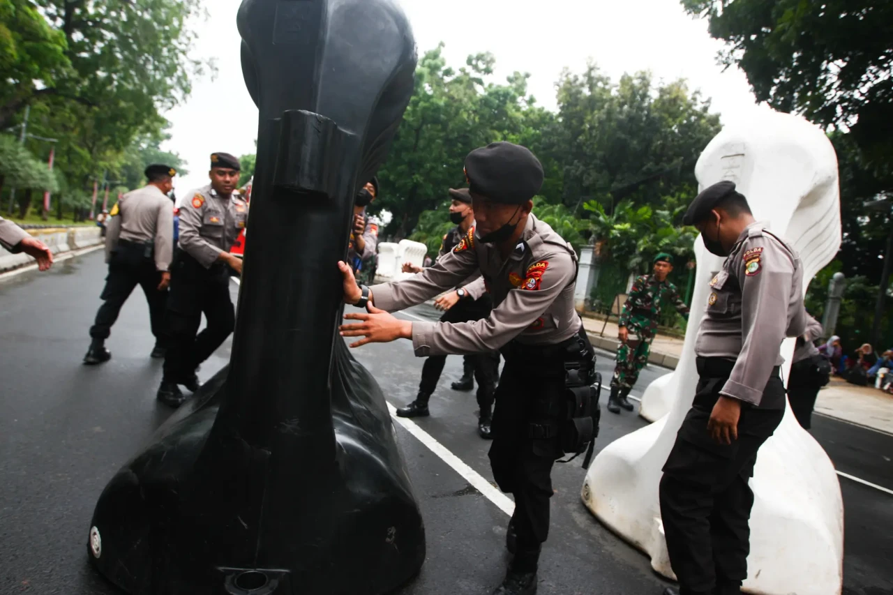 5.800 Aparat Gabungan...