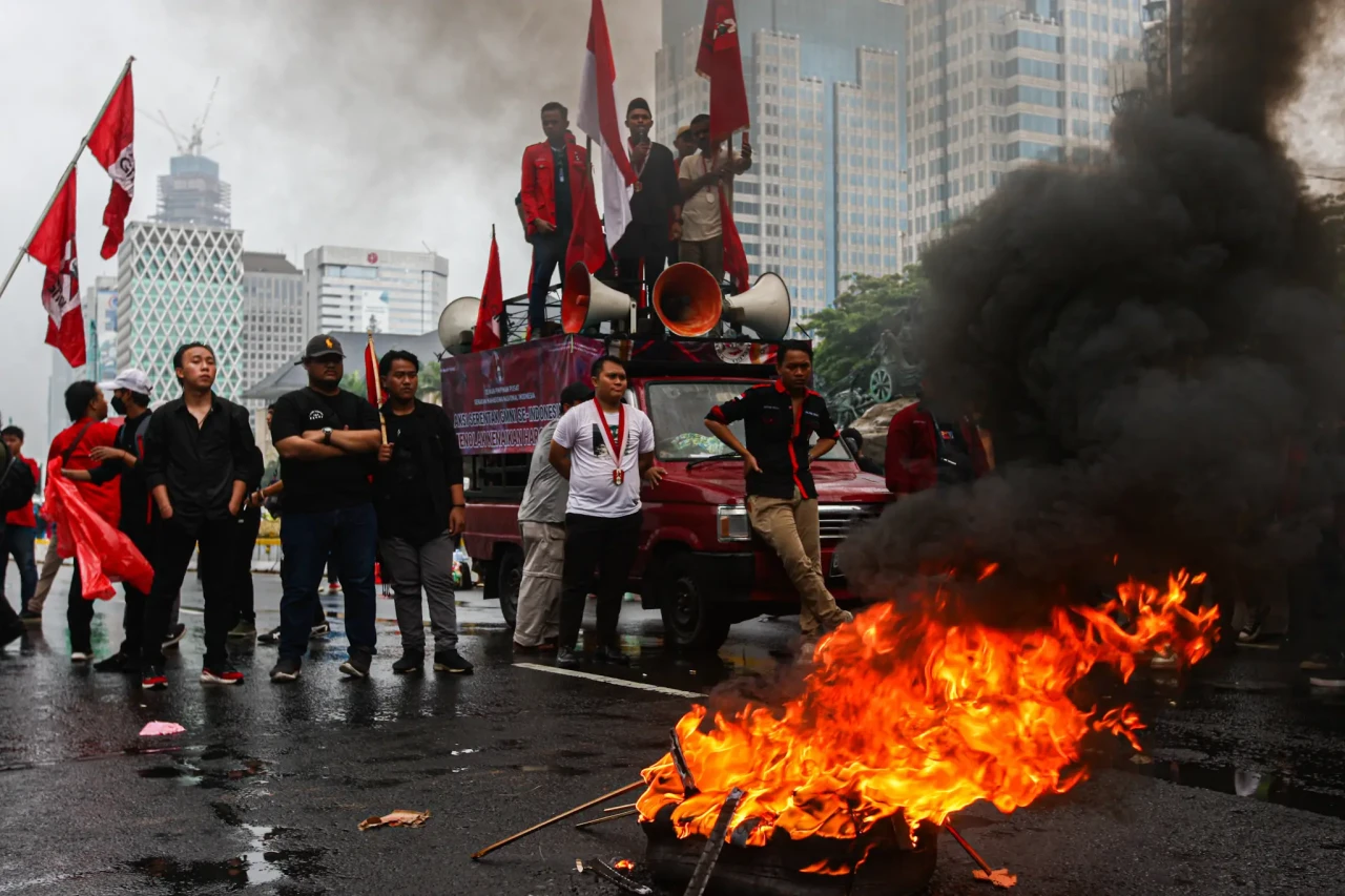 Gelar Aksi di Jakarta,...