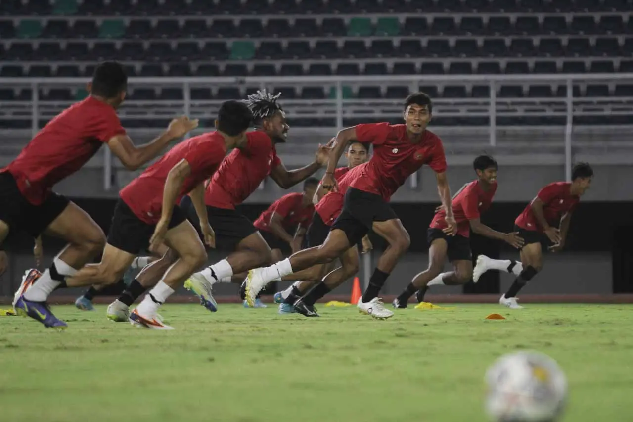 Latihan Timnas U-19...